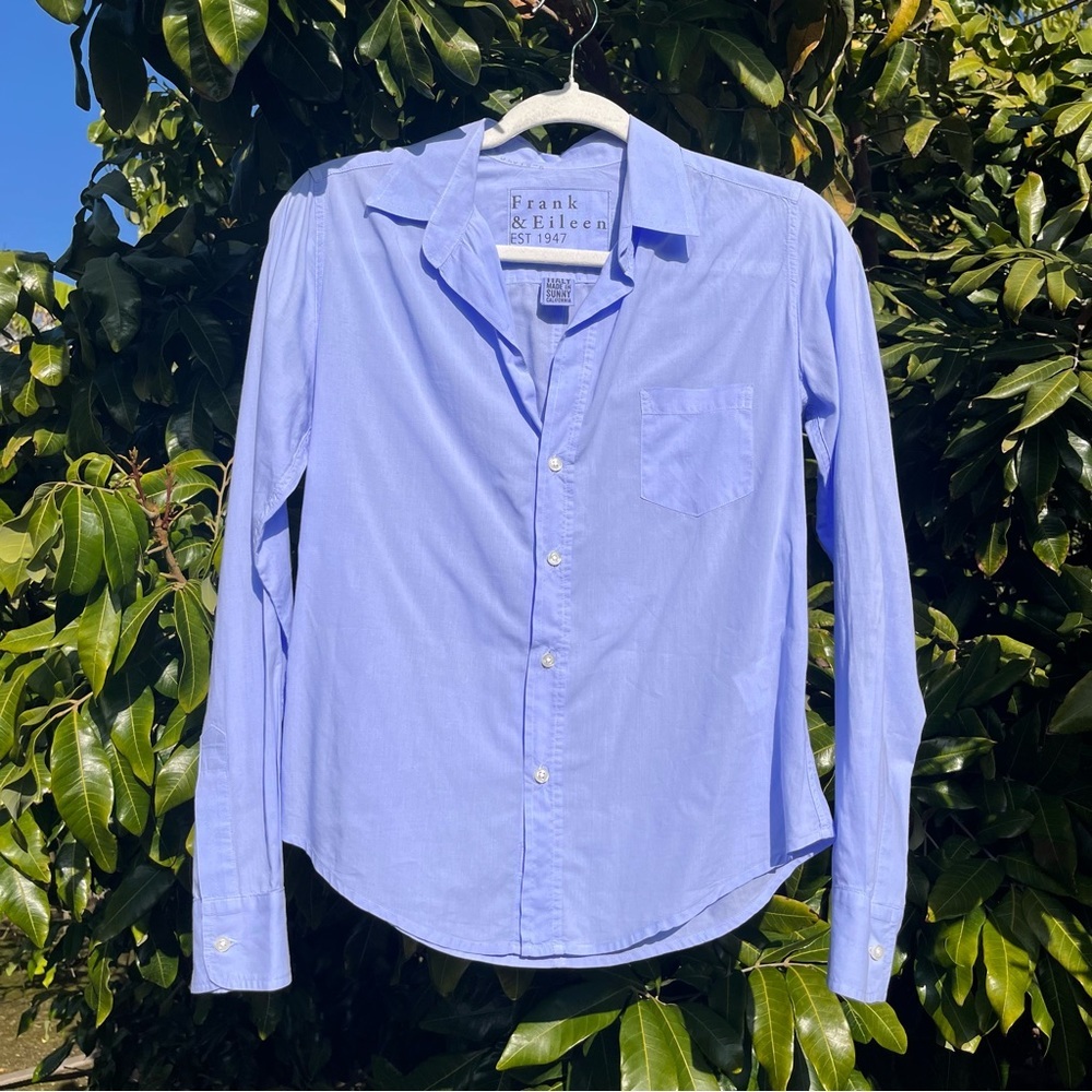 Frank & Eileen Barry Light Blue Button Up Shirt XS